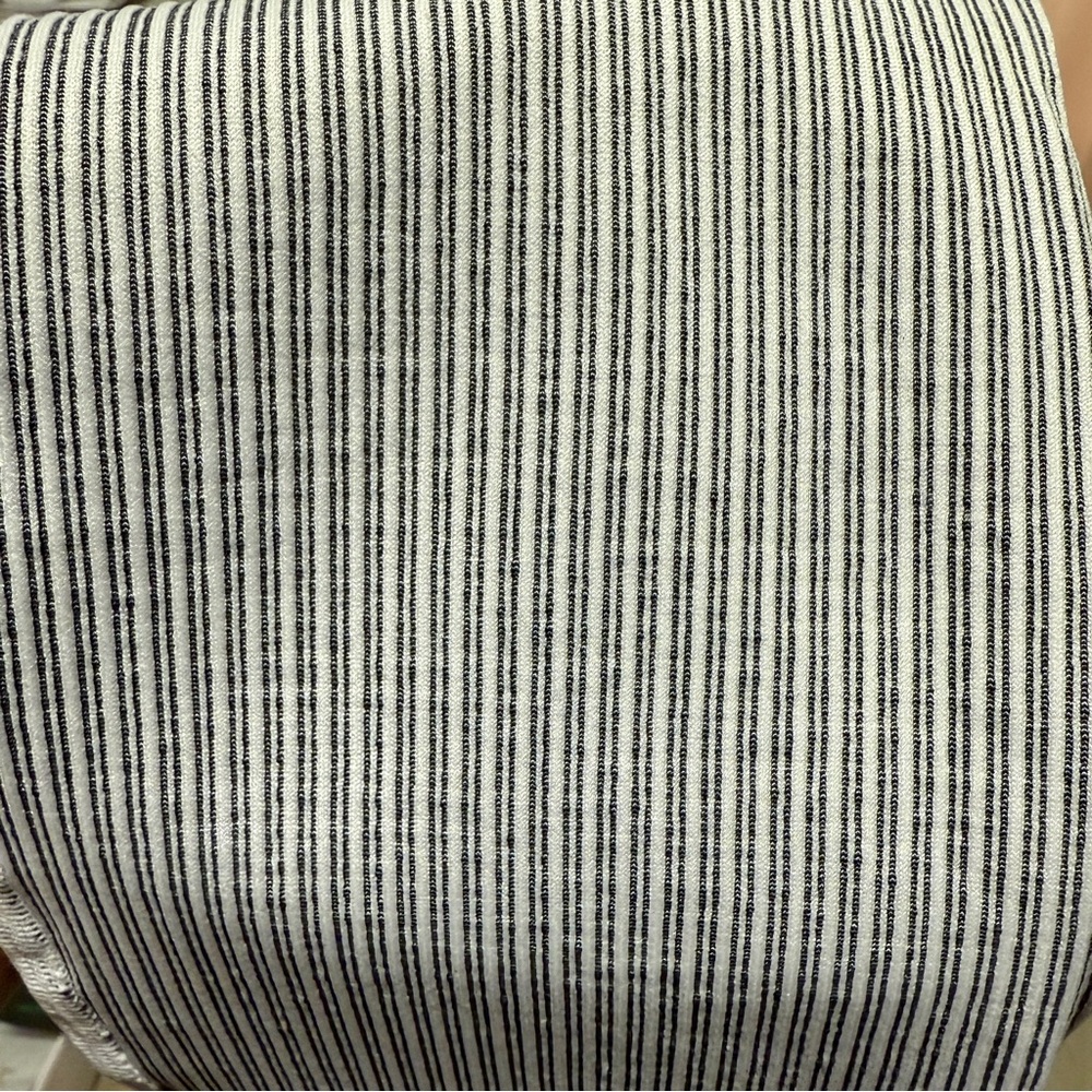 Good American| NWOT Women’s Size 3/4 Black and White Striped Ribbed Leggings - Picture 7 of 8